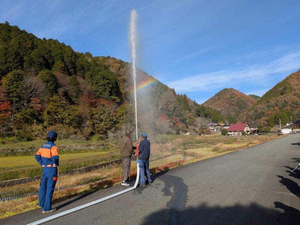 佐用町 桑野の放水訓練の様子6