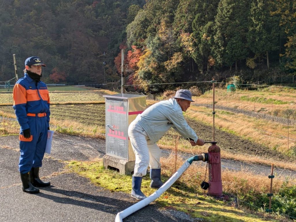 佐用町 桑野の放水訓練の様子5