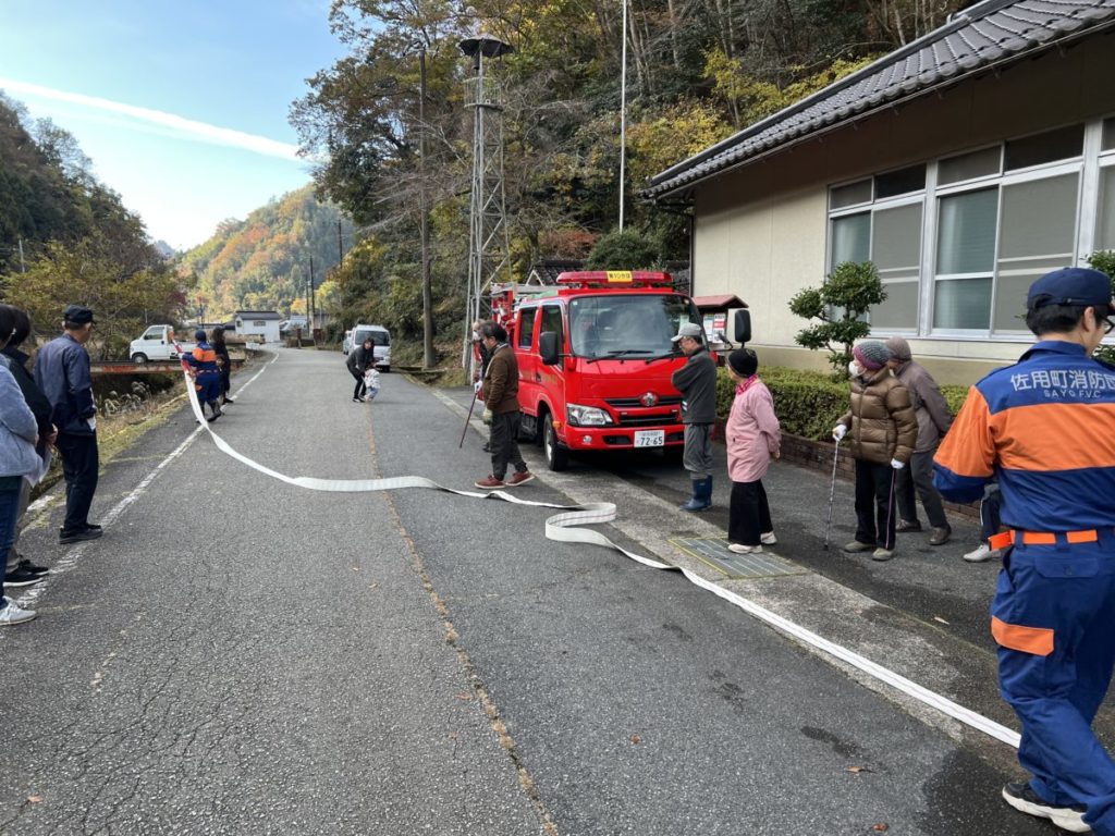 佐用町 海内の放水訓練の様子3